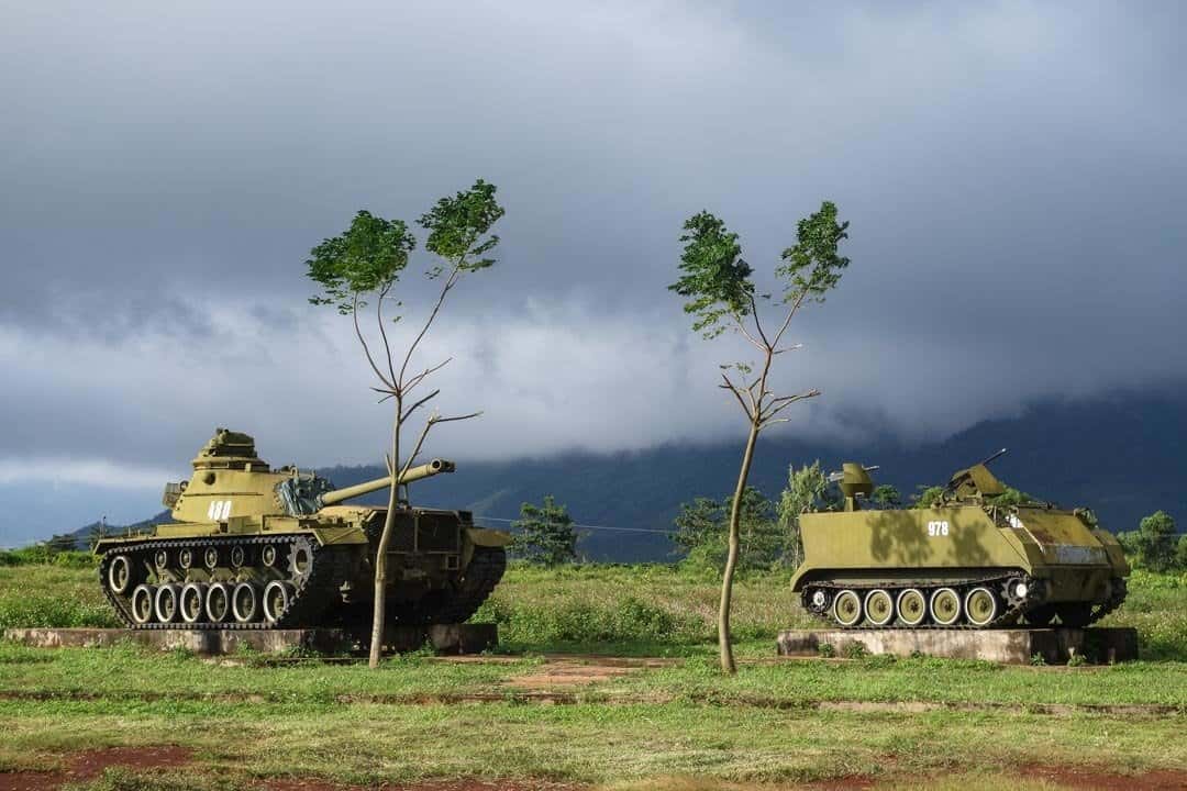 Khe Sanh - War Tanks