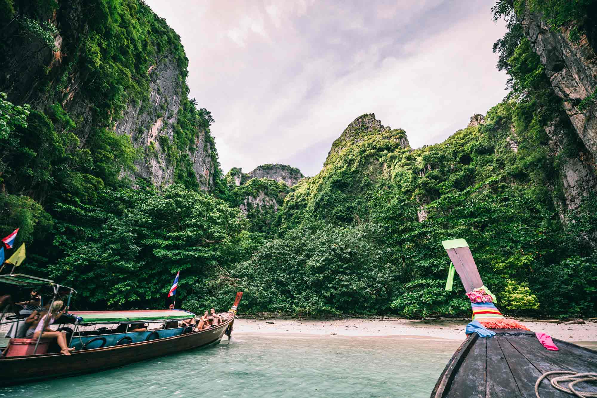 best travel guide to thailand