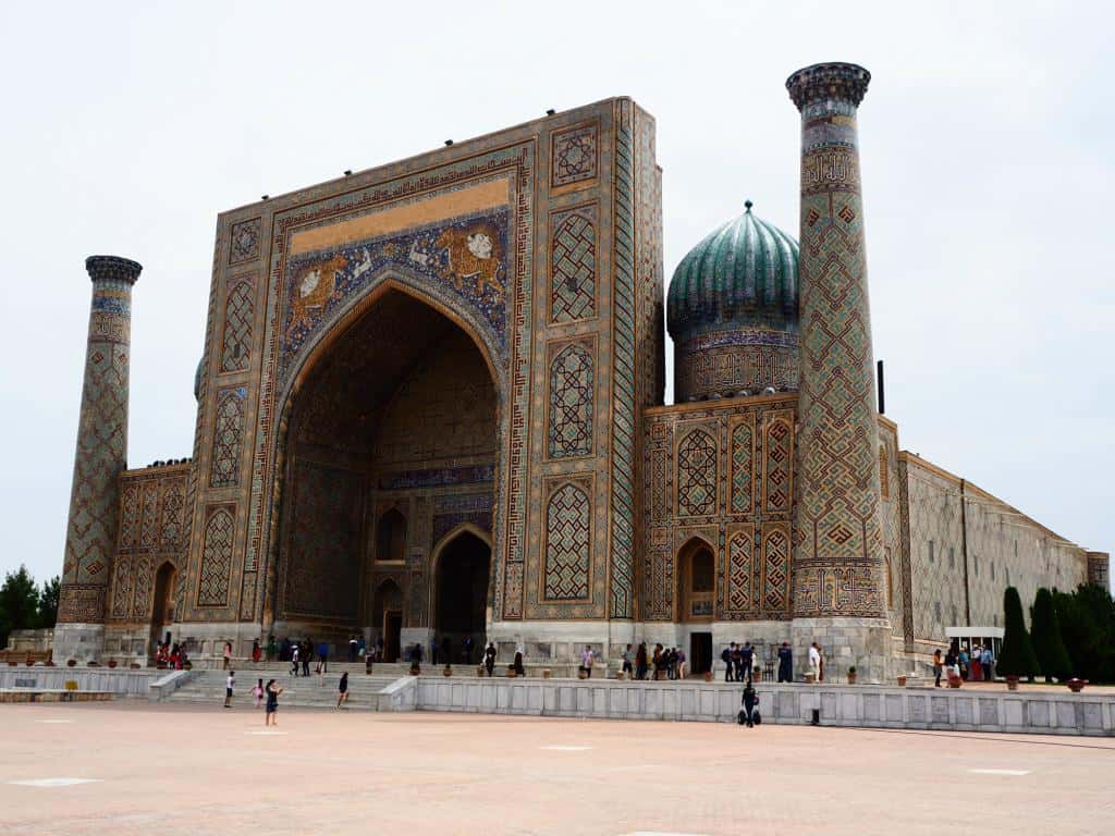 Sher-Dor-Medressa Registan In Samarkand
